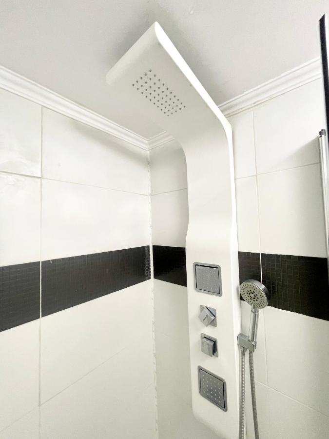 White 2 Apartman Bukarest Kültér fotó